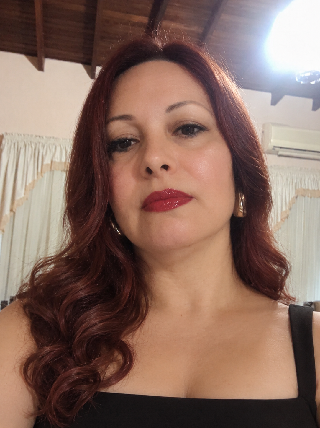 <em>Sandra R.</em>